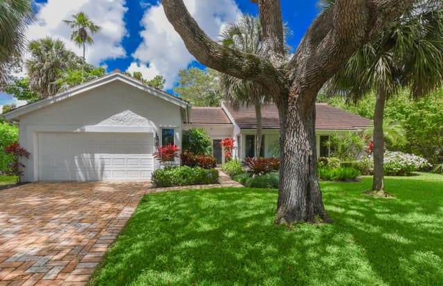 2659 NW 26th Circle, sold in Timbercreek As, Boca Raton, FL