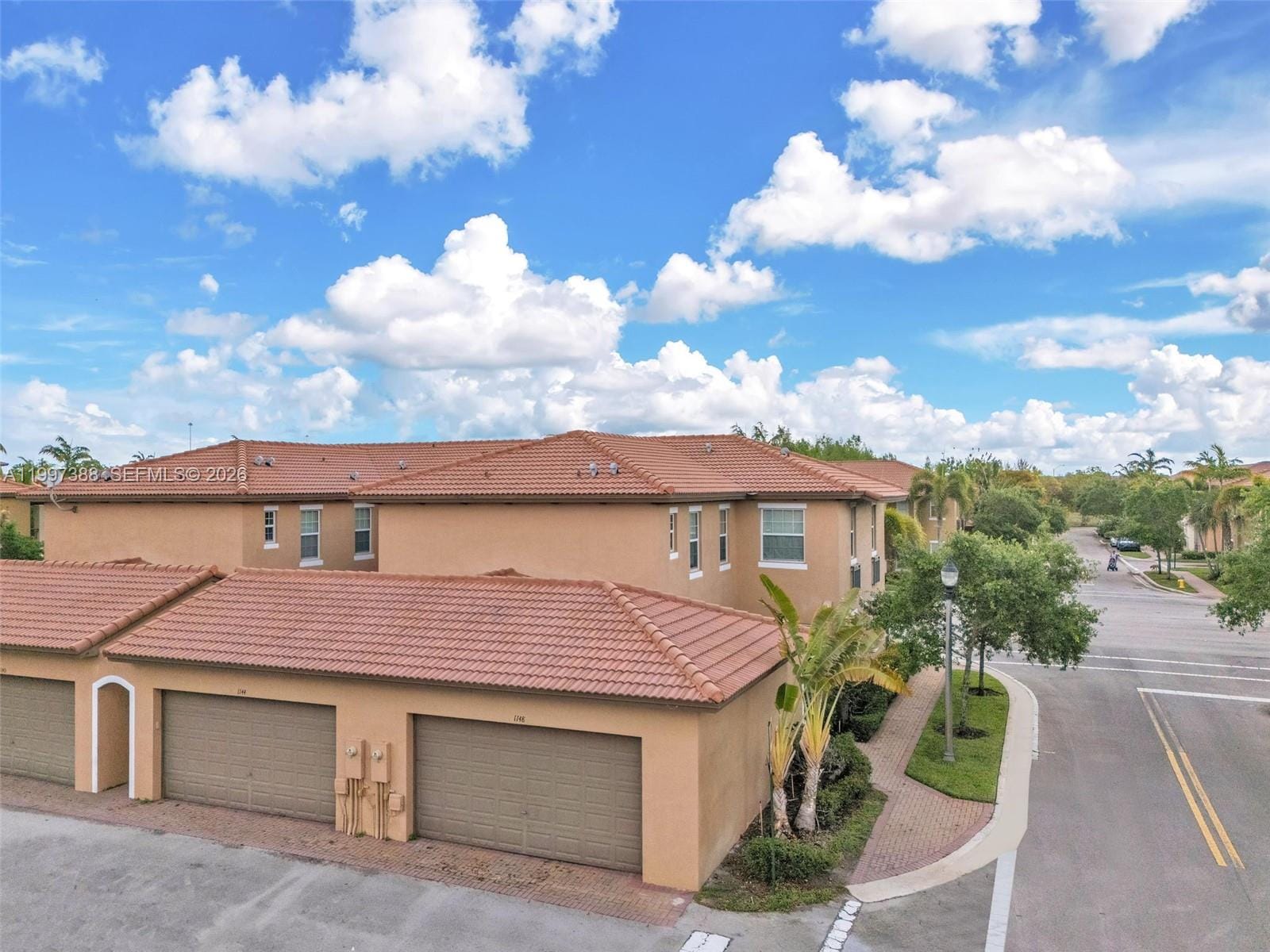 1148 SW 147th Avenue, Pembroke Pines, FL 33027 photo 2
