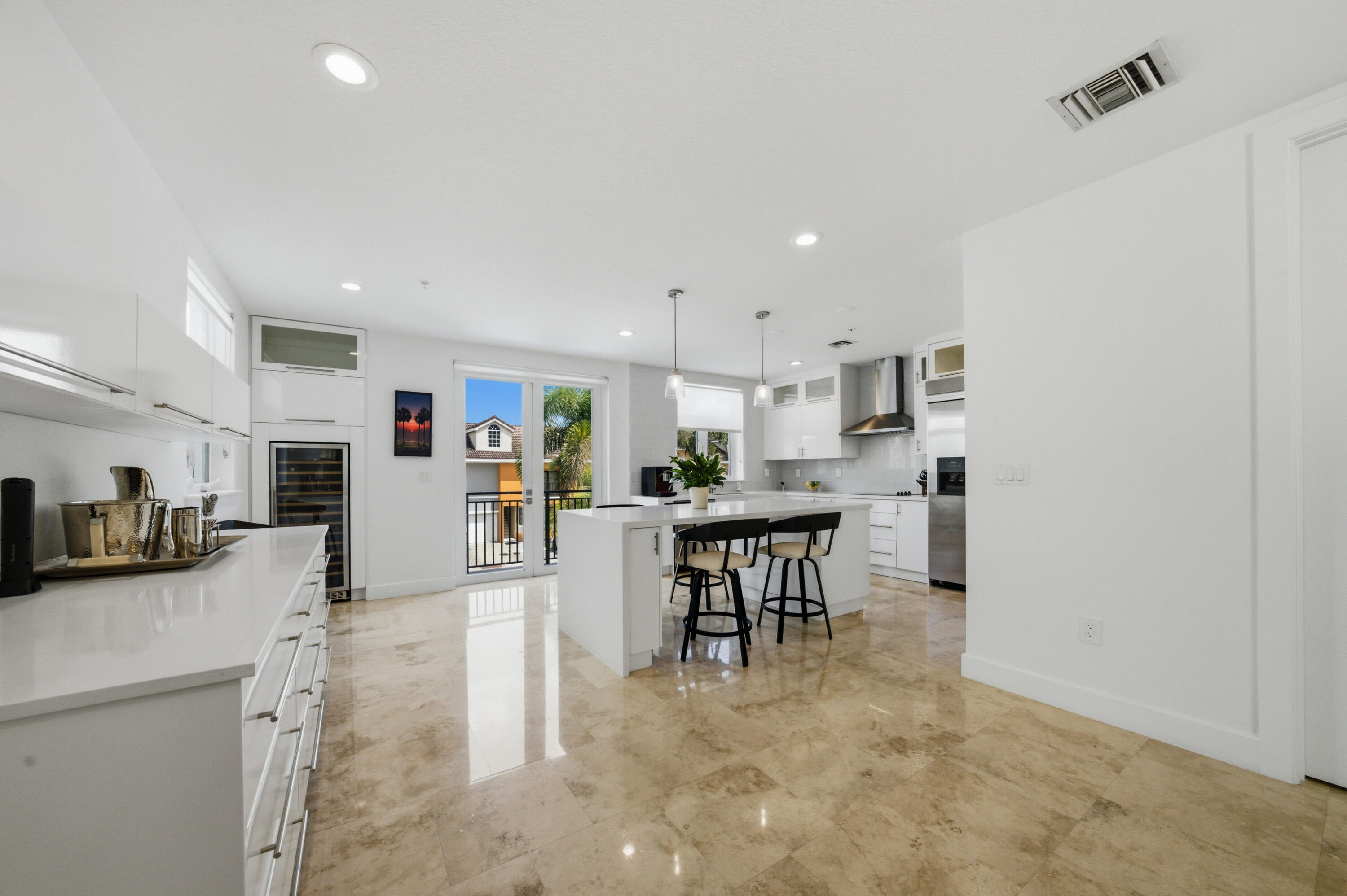 69 Isle Of Venice Drive, Fort Lauderdale, FL 33301 photo 17