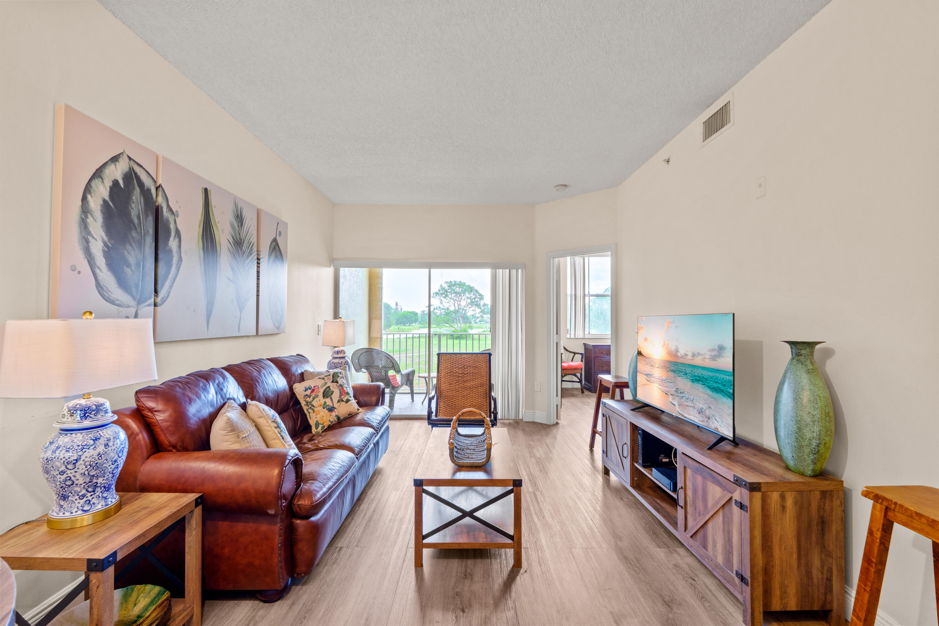 2080 Greenview Shores Boulevard 414, Wellington, FL 33414, Wellington