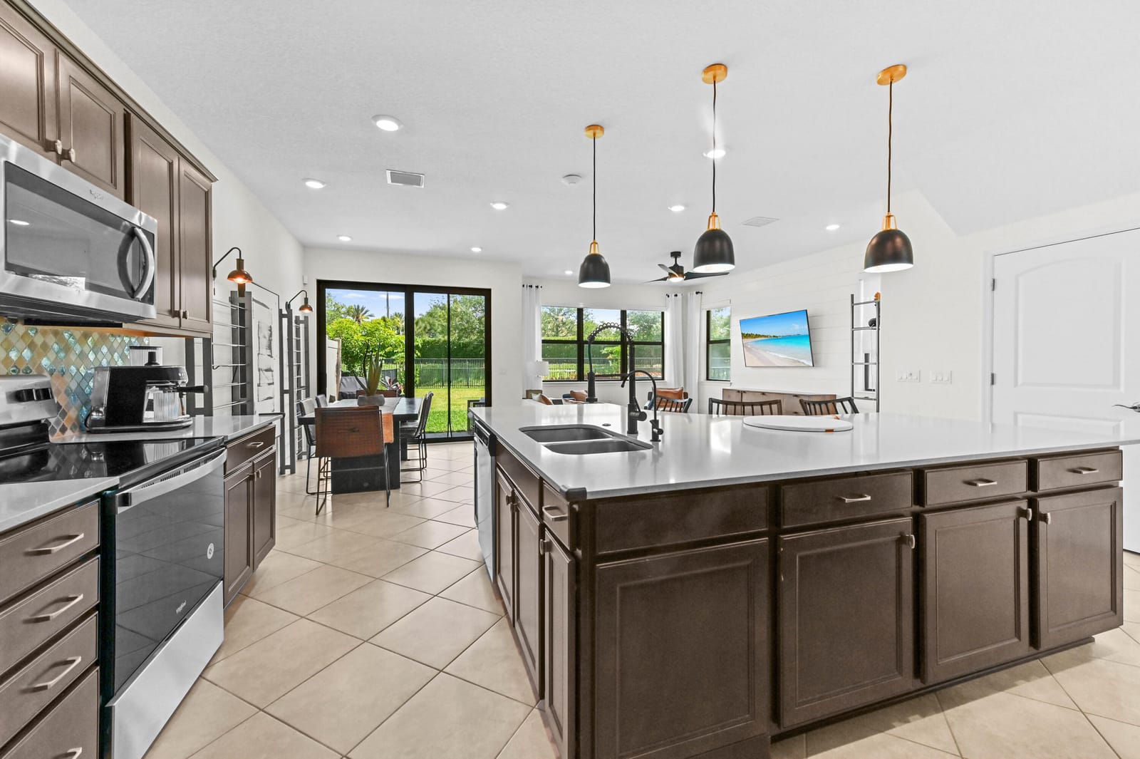 2343 Rollingwood Court, Oakland Park, FL 33309 photo 4