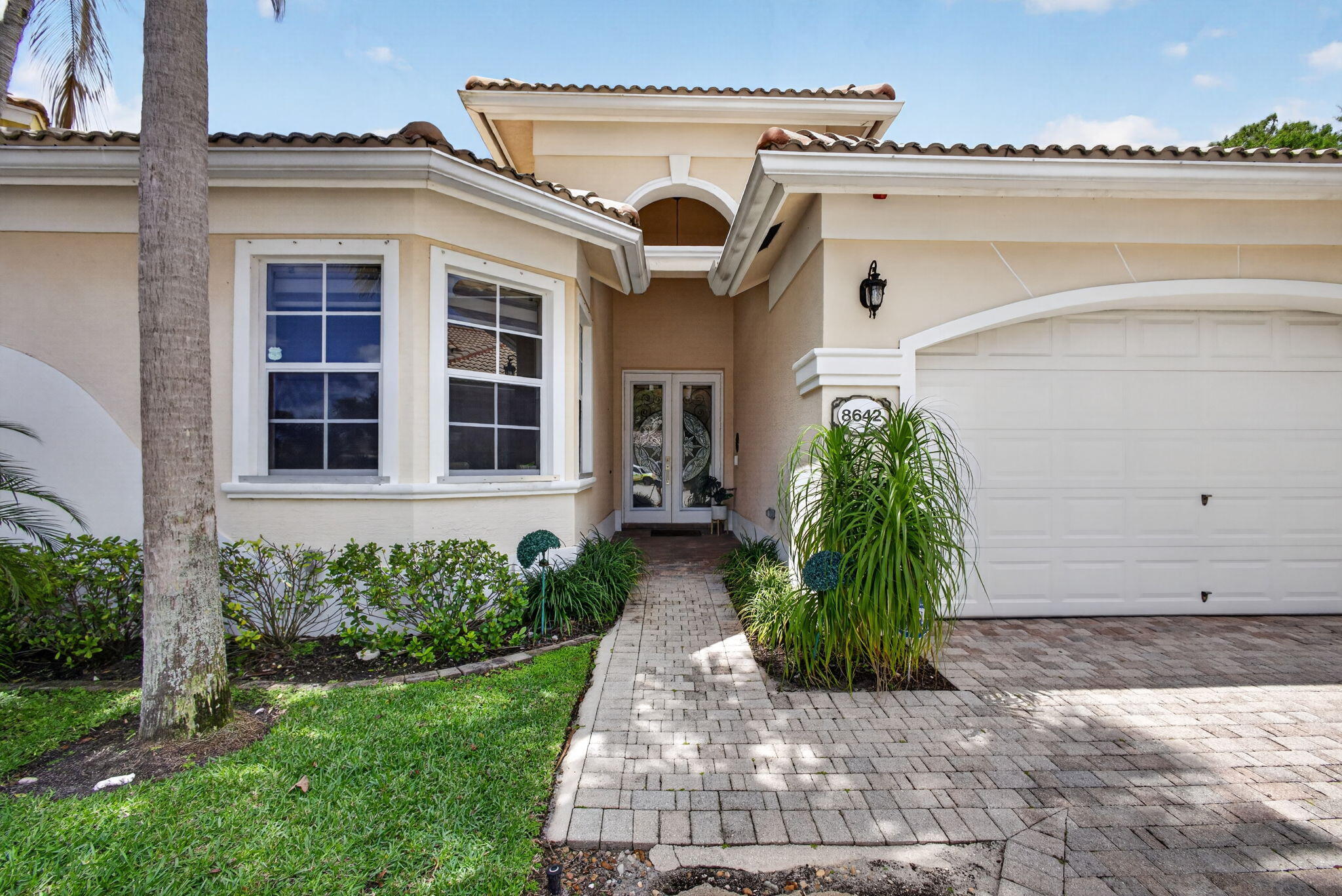 8642 Plum Cay — photo 3