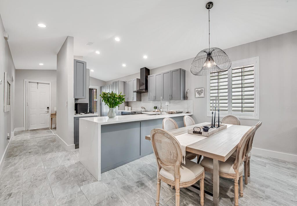 8203 Bellafiore Way, Boynton Beach, FL 33472