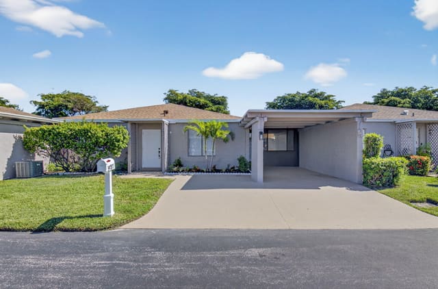 14757 Wildflower Lane, sold in Camelot Village, Delray Beach, FL