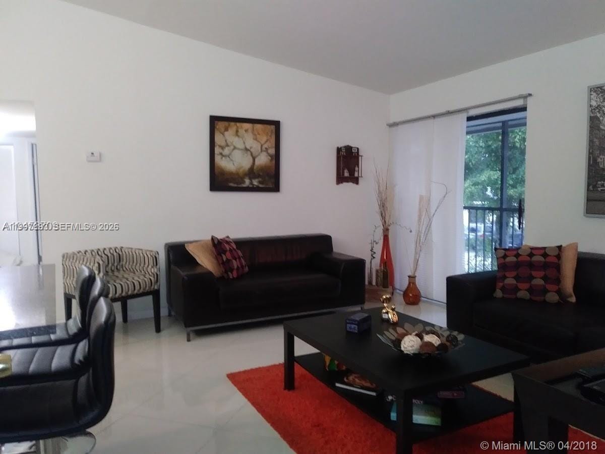 907 NE 199th Street 204, Miami, FL 33179 photo 14