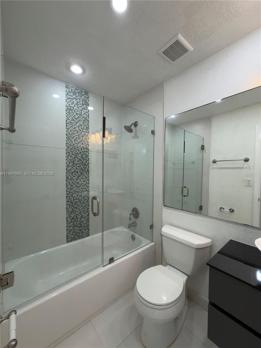 907 NE 199th Street 204, Miami, FL 33179 photo 29