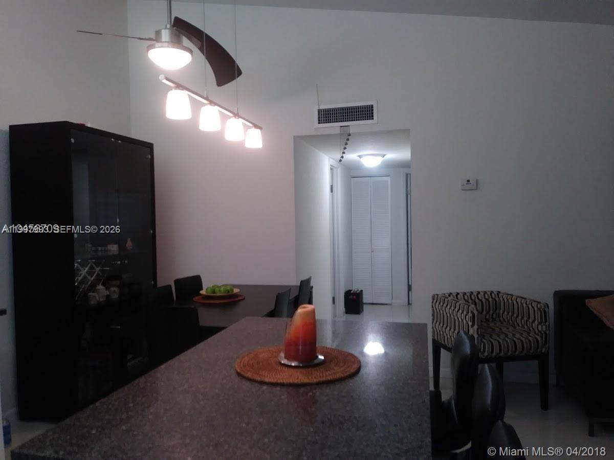 907 NE 199th Street 204 — photo 10