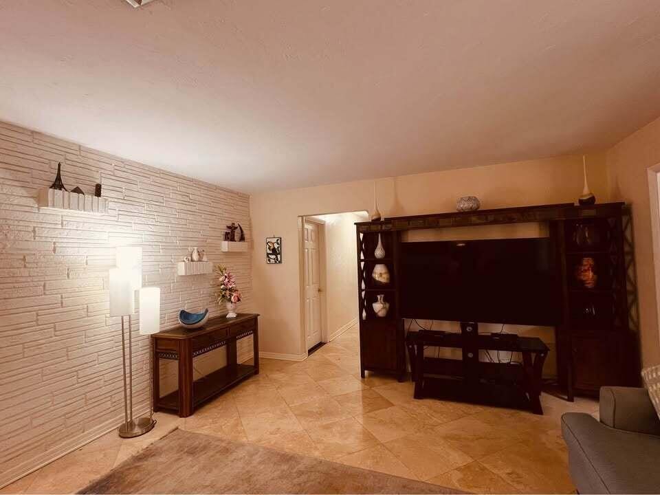 7834 Edgewater Drive — photo 11