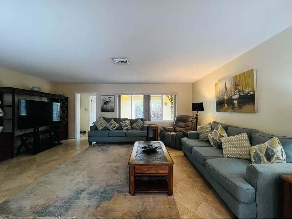 7834 Edgewater Drive — photo 12