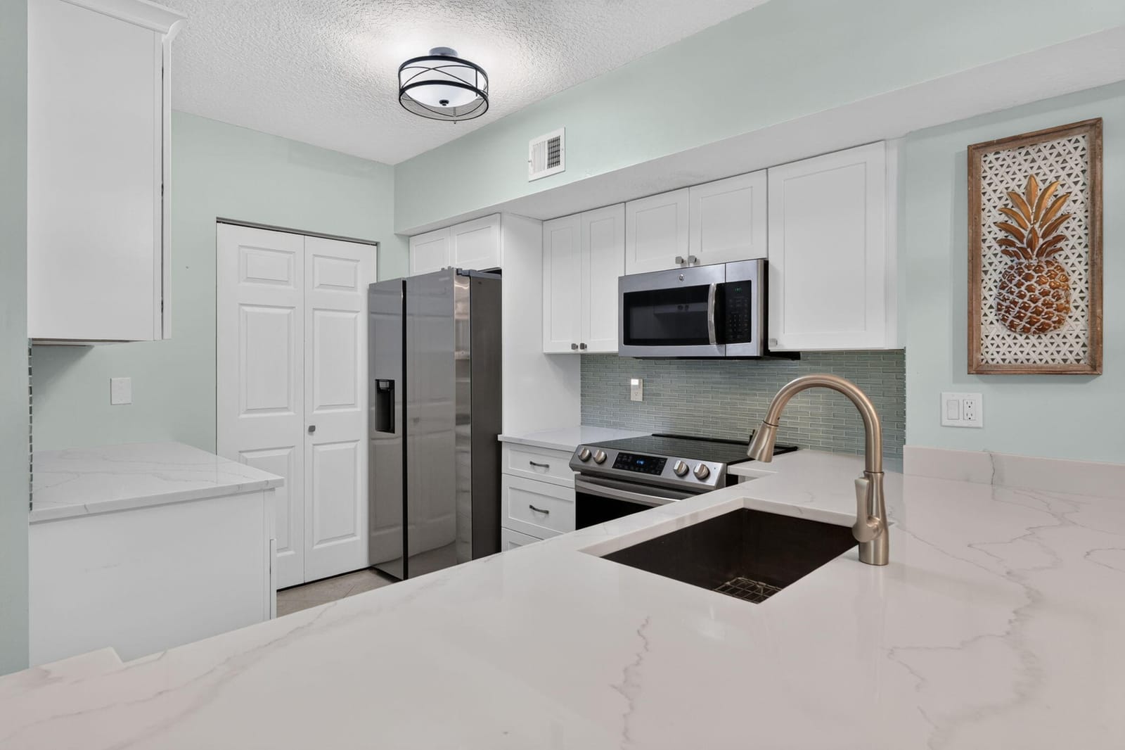 236 Village Boulevard — photo 3