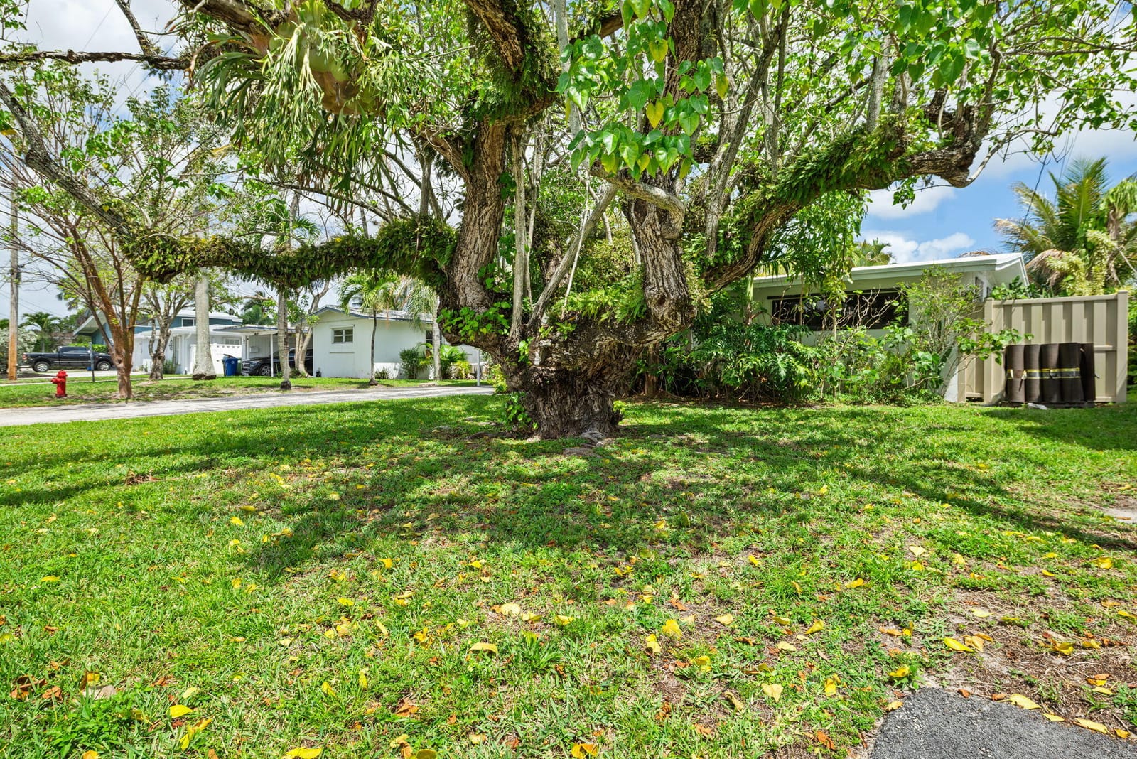 2512 Sugarloaf Lane — photo 8