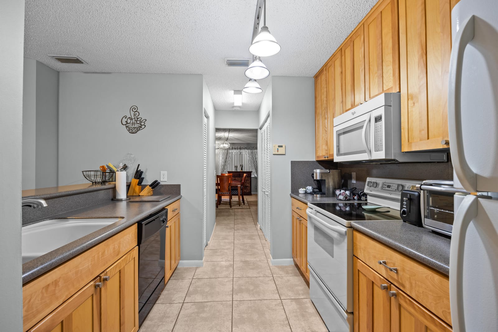 12196 Sag Harbor Court 5 — photo 11