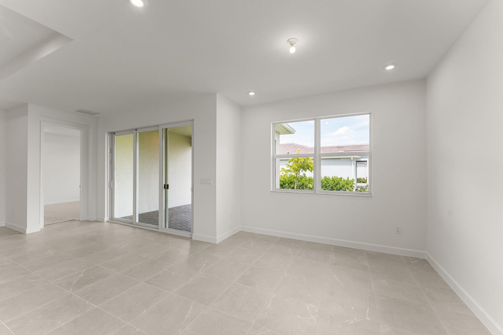 12033 SW Pantone Street — photo 4