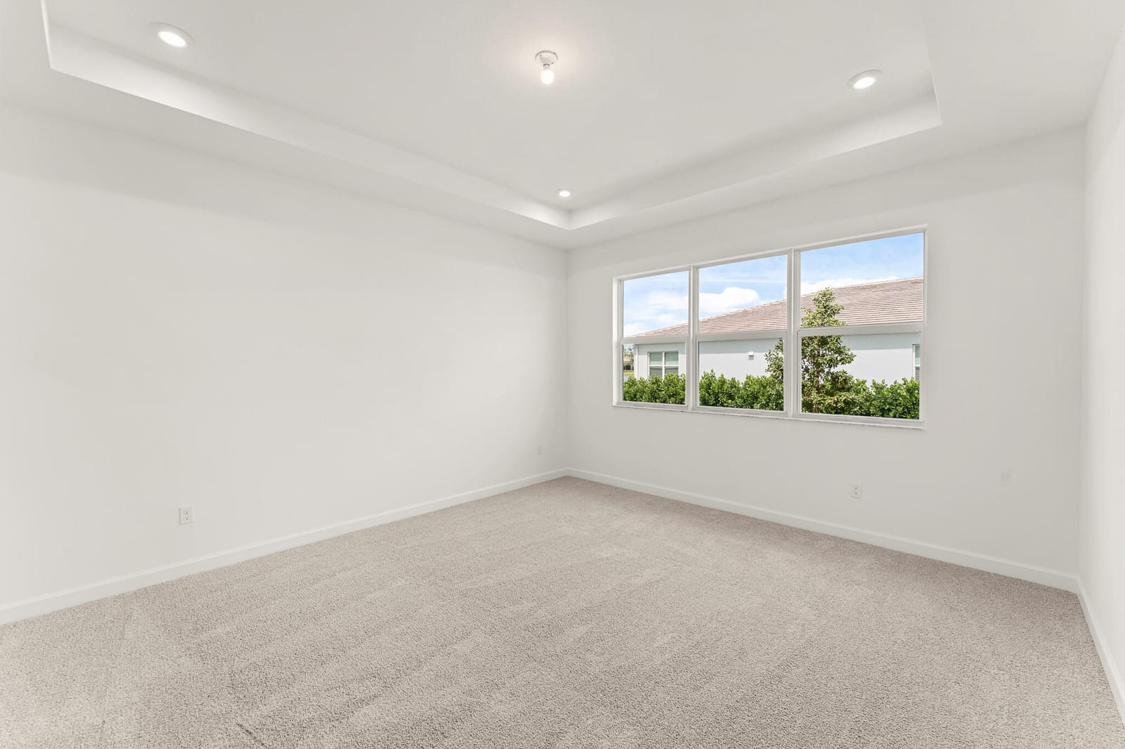 12033 SW Pantone Street — photo 6