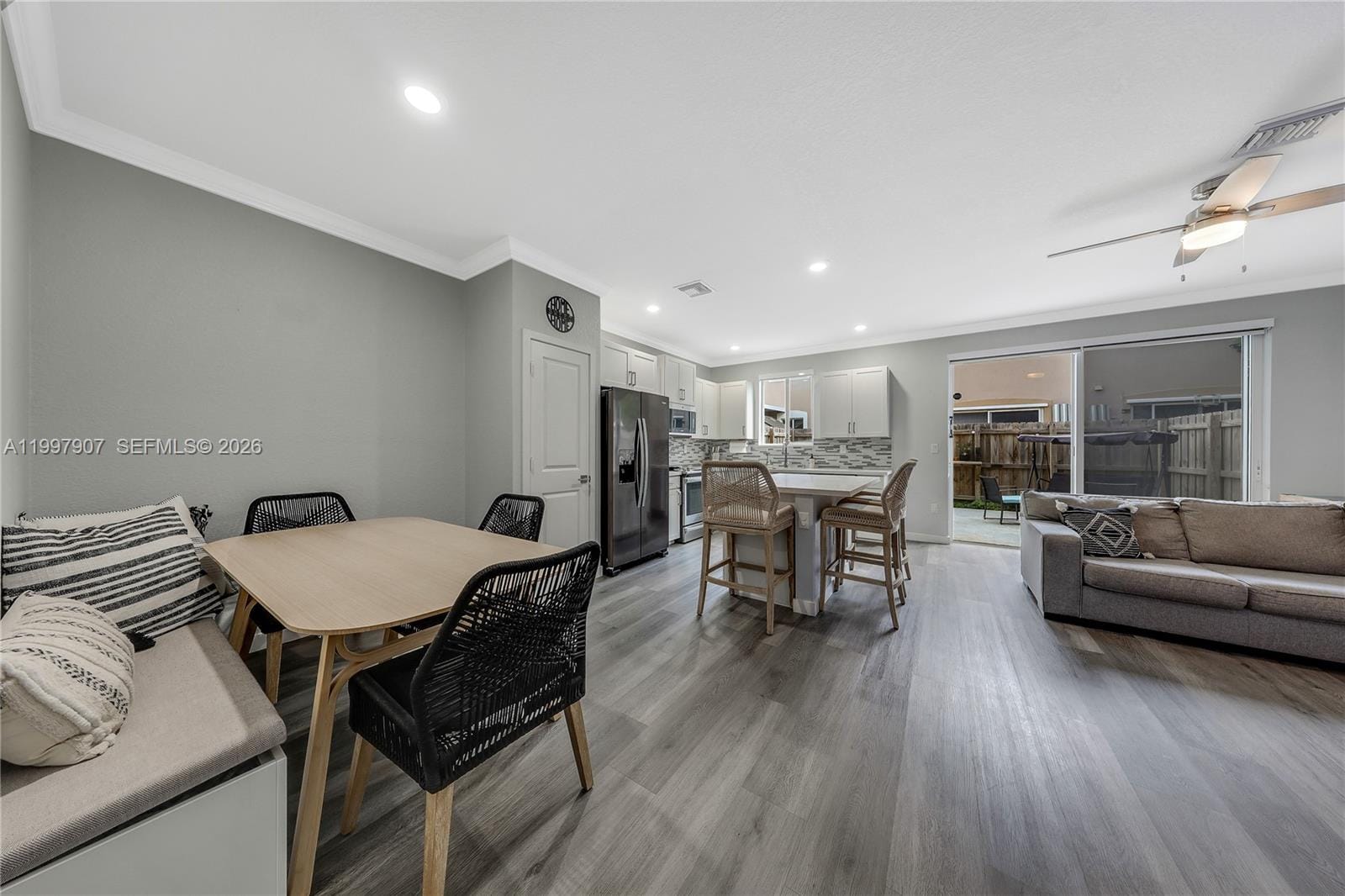 1079 SE 23rd Terrace — photo 8