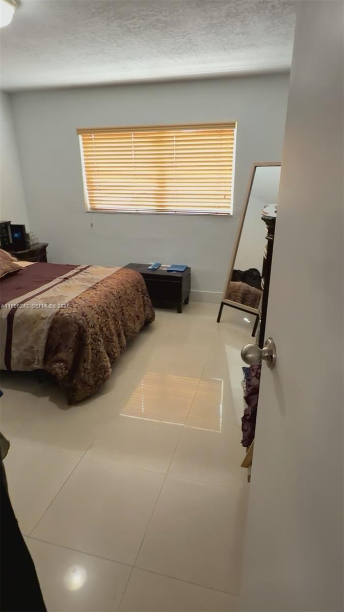 1225 W 35th Street 2A, Hialeah, FL 33012, Hialeah