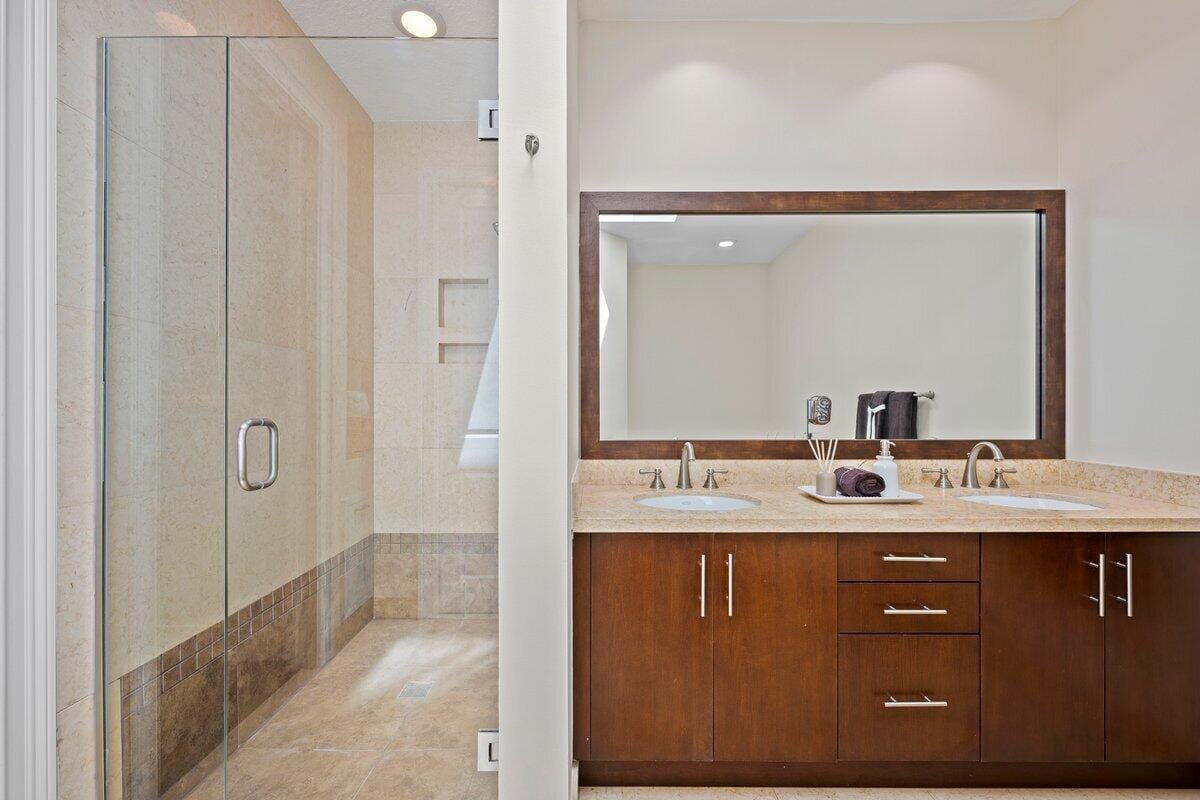 12 SE 1st Avenue 302, Delray Beach, FL 33444 photo 16