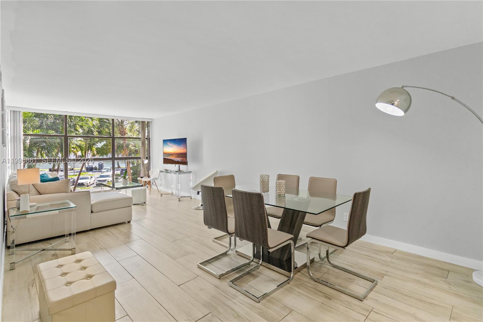 600 Parkview Drive 204, Hallandale Beach, FL 33009, Hallandale Beach