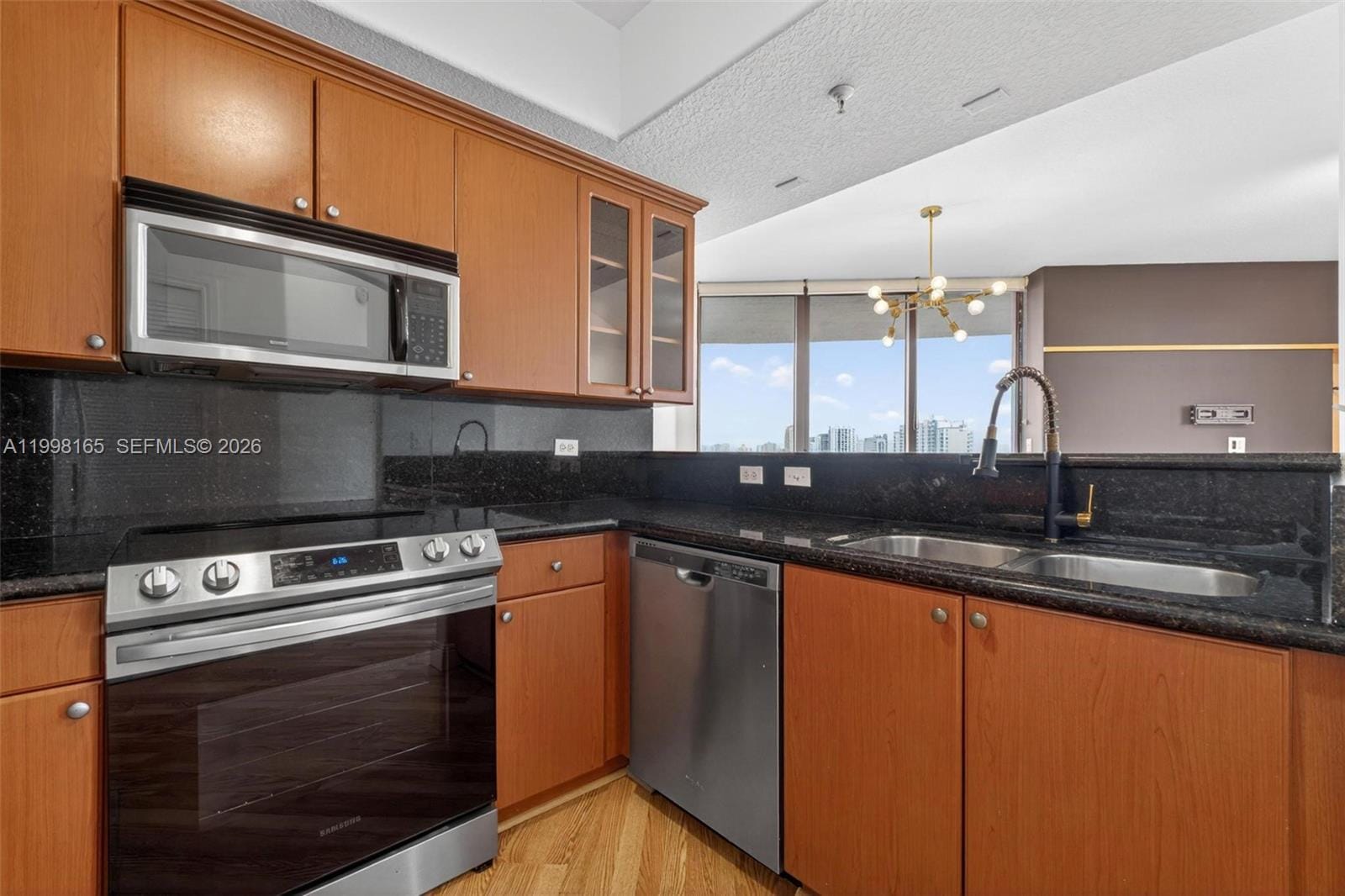 2301 SW 27th Avenue 906 — photo 11