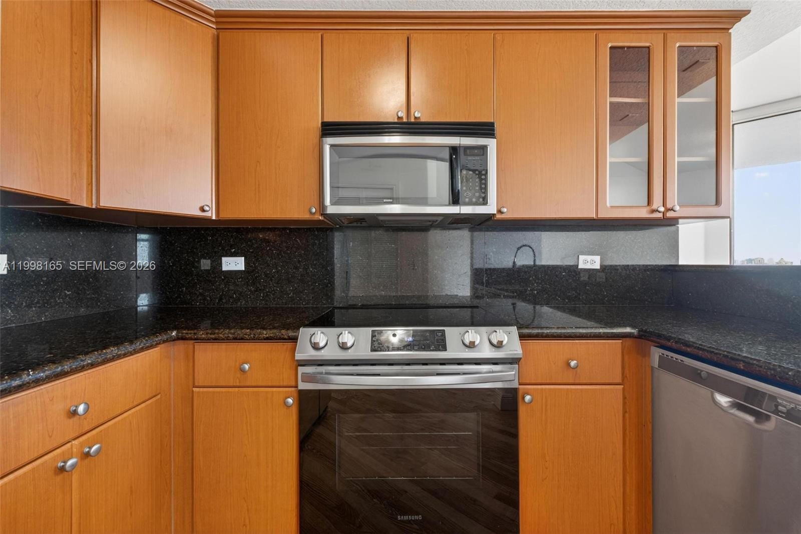 2301 SW 27th Avenue 906 — photo 10