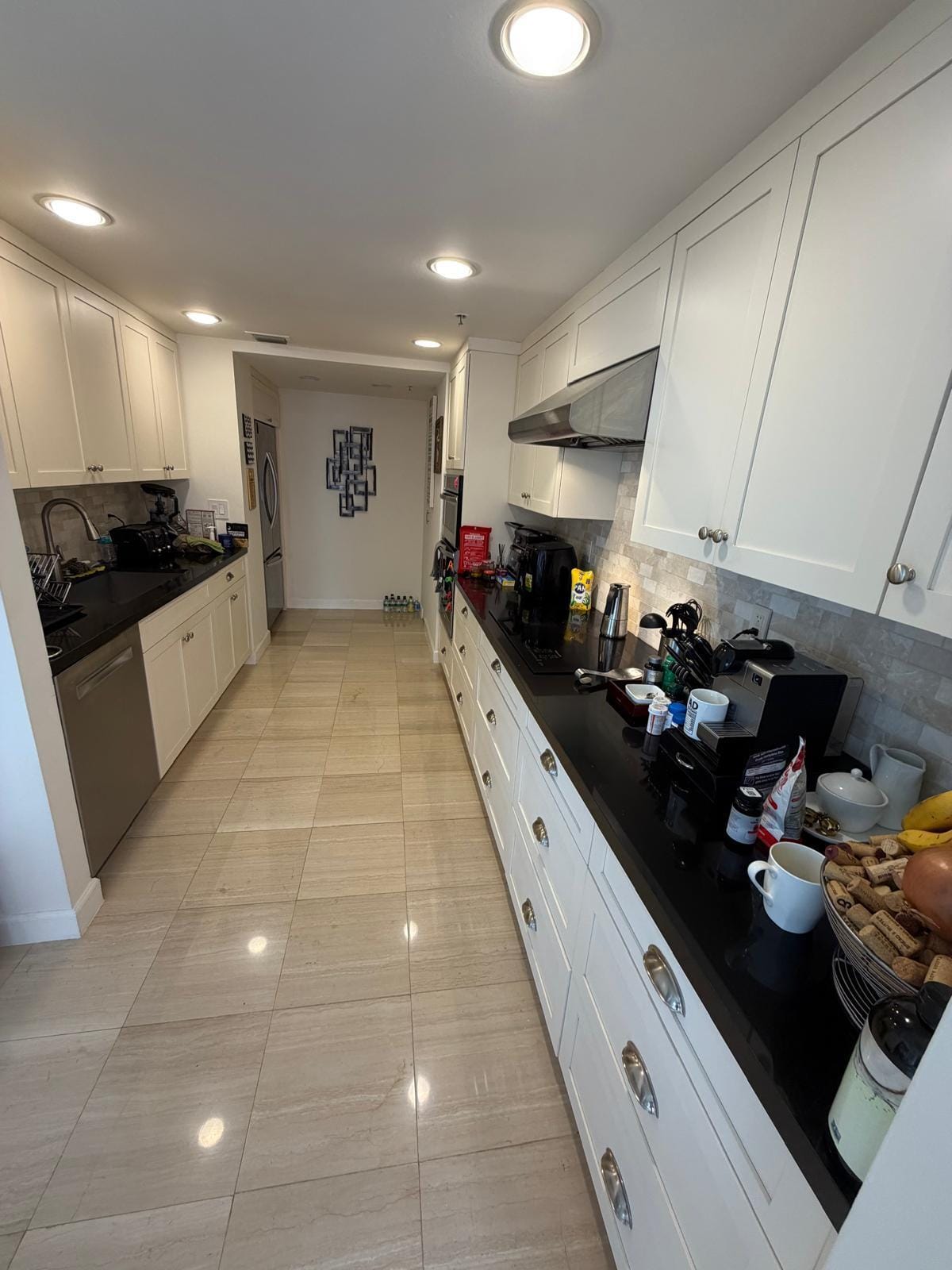 1581 Brickell Avenue 406 — photo 12