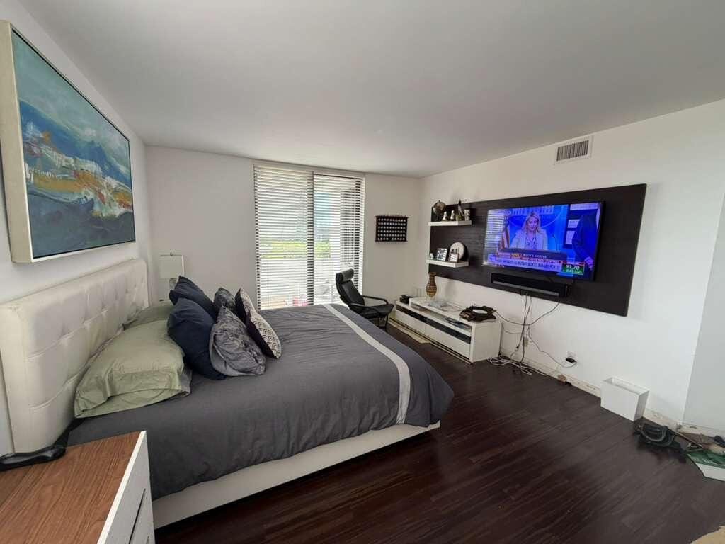 1581 Brickell Avenue 406, Miami, FL 33129 photo 17