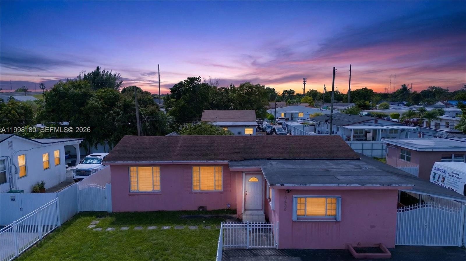 10420 NW 35th Place, Miami, FL 33147 photo 4