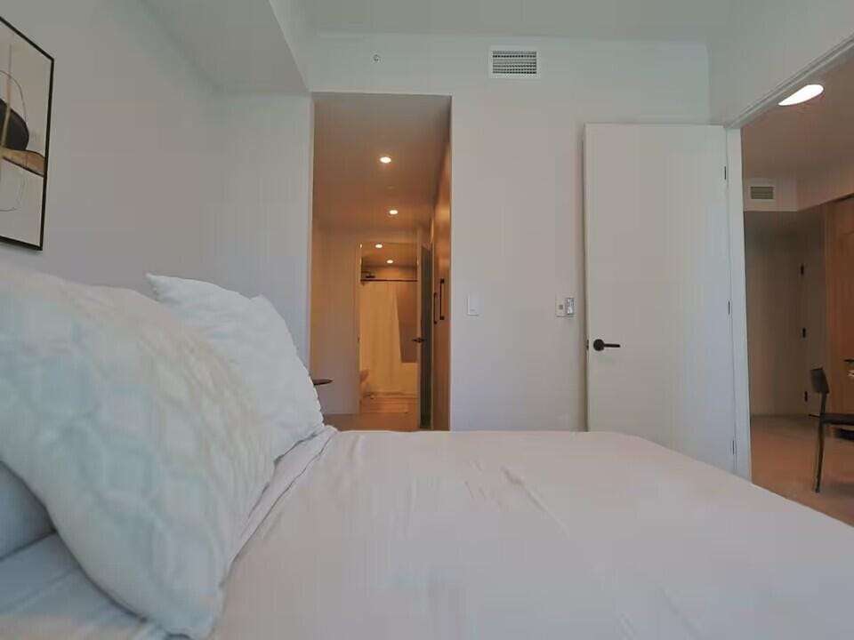 121 NE 5th Street 1506 — photo 6