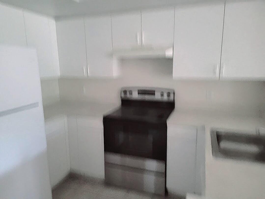 4195 N Haverhill Road 324 — photo 3