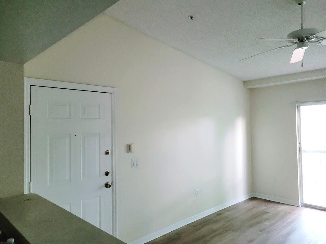 4195 N Haverhill Road 324 — photo 4