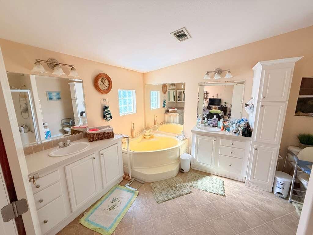 2 S 4 Seasons Road, Palm Beach Gardens, FL 33410 photo 13