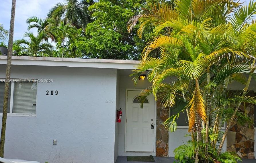 209 SW 9th Street 209, Hallandale Beach, FL 33009, Hallandale Beach