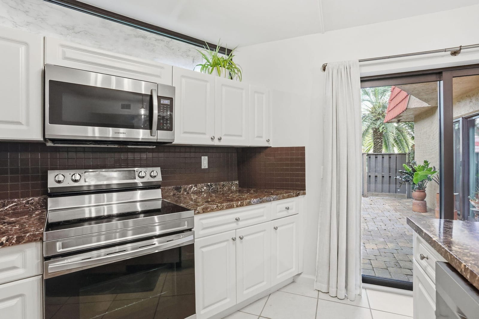 8093 Severn Drive D, Boca Raton, FL 33433 photo 3