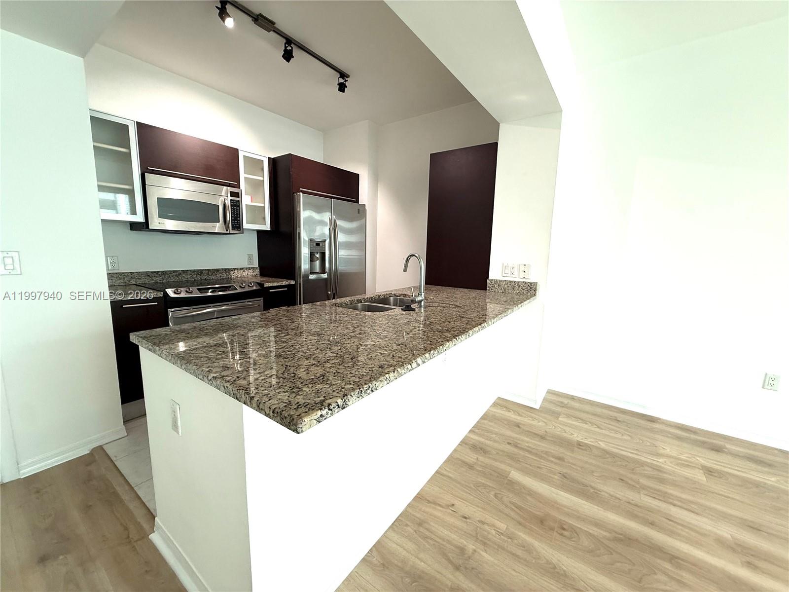 951 Brickell Avenue 1103, Miami, FL 33131, Miami
