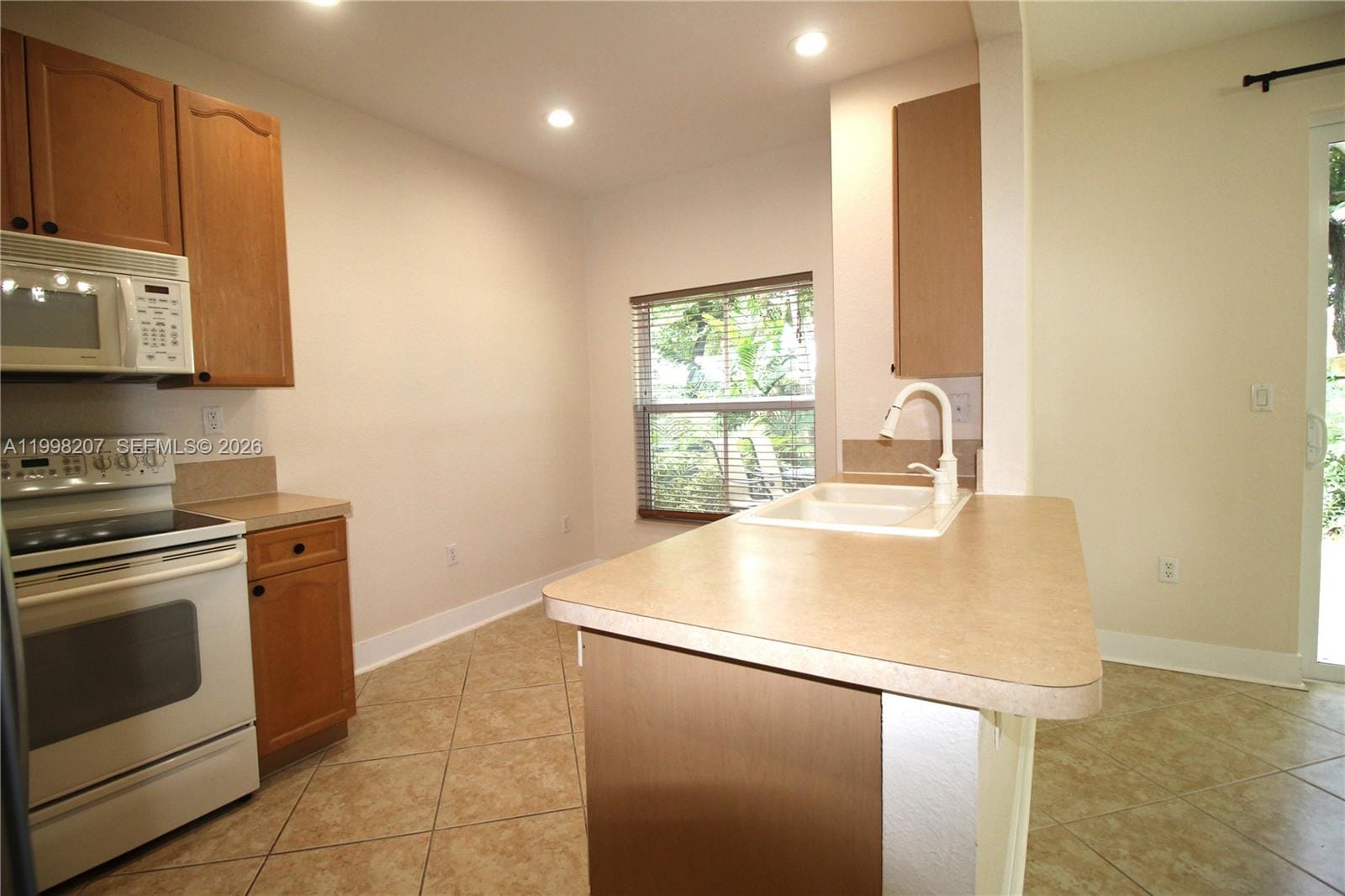 3377 Merrick Lane 707 — photo 11