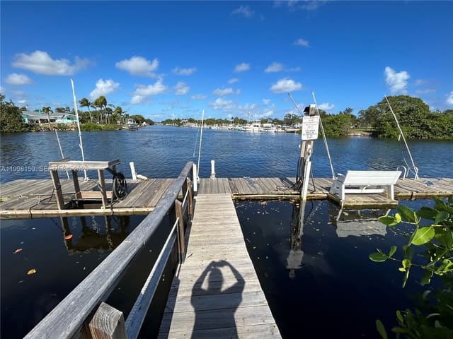 725 Hummingbird Way 212, Lori Lynn Condos, North Palm Beach, FL