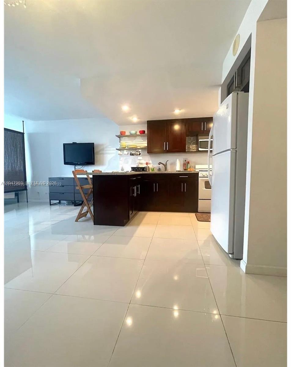251 174th Street 1810, Sunny Isles Beach, FL 33160, Sunny Isles Beach