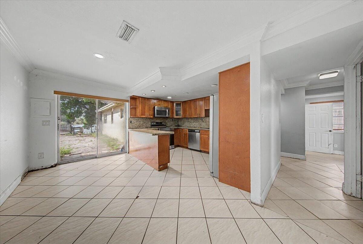 4410 SW 30th Street, West Park, FL 33023 photo 16