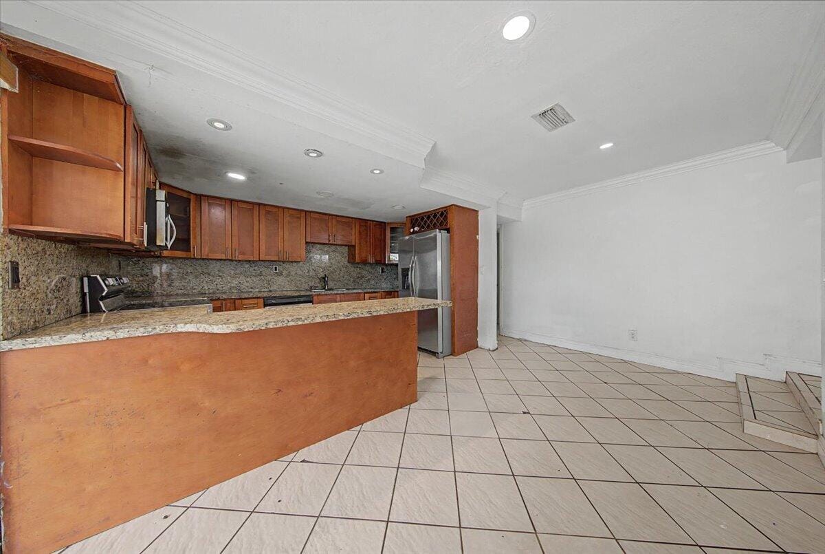4410 SW 30th Street, West Park, FL 33023 photo 19