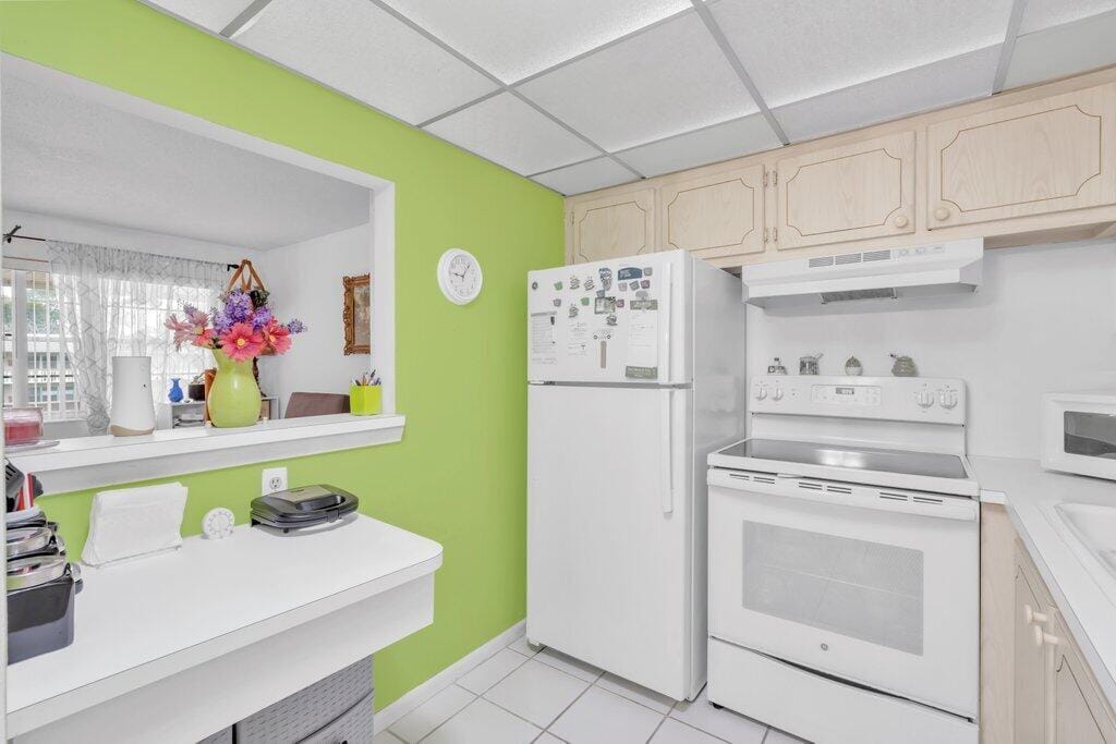 349 Camden O, West Palm Beach, FL 33417 photo 16