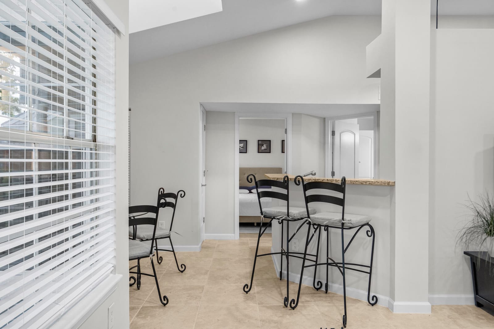 1000 Crystal Way L — photo 11