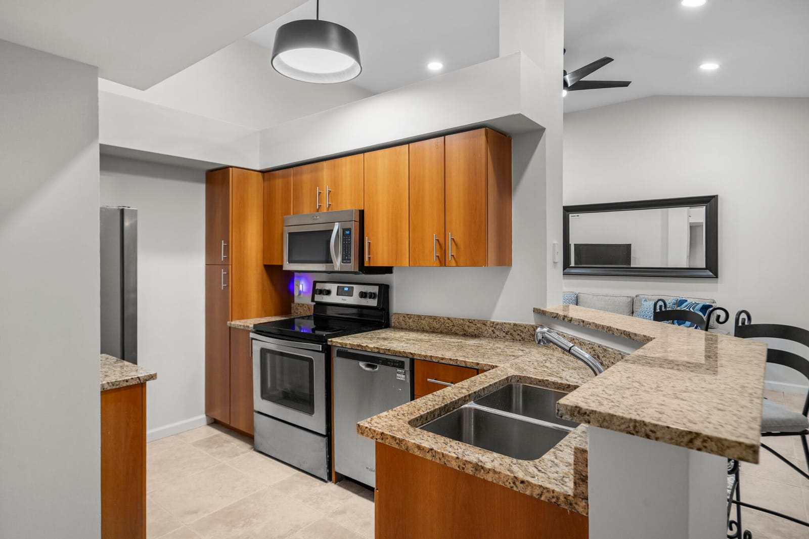 1000 Crystal Way L — photo 5