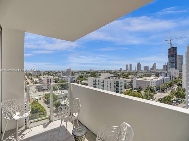 1100 W Ave 1101 1101, Miami Beach, FL 33139