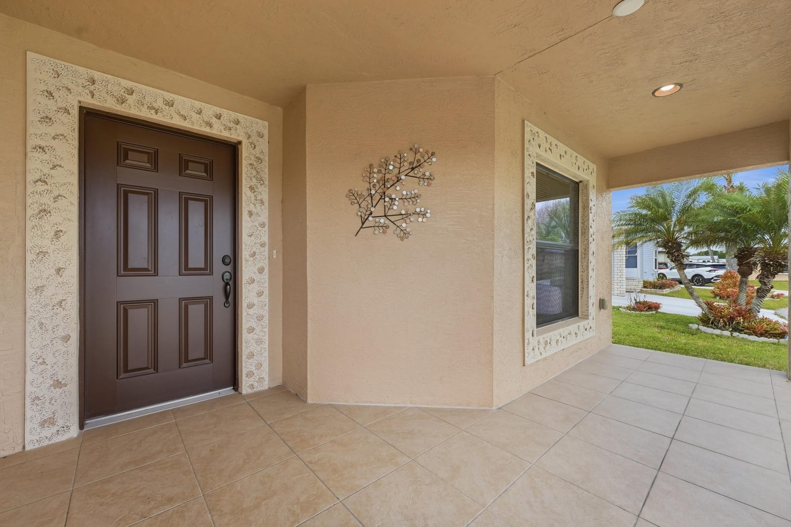 6547 Zapote Court — photo 2