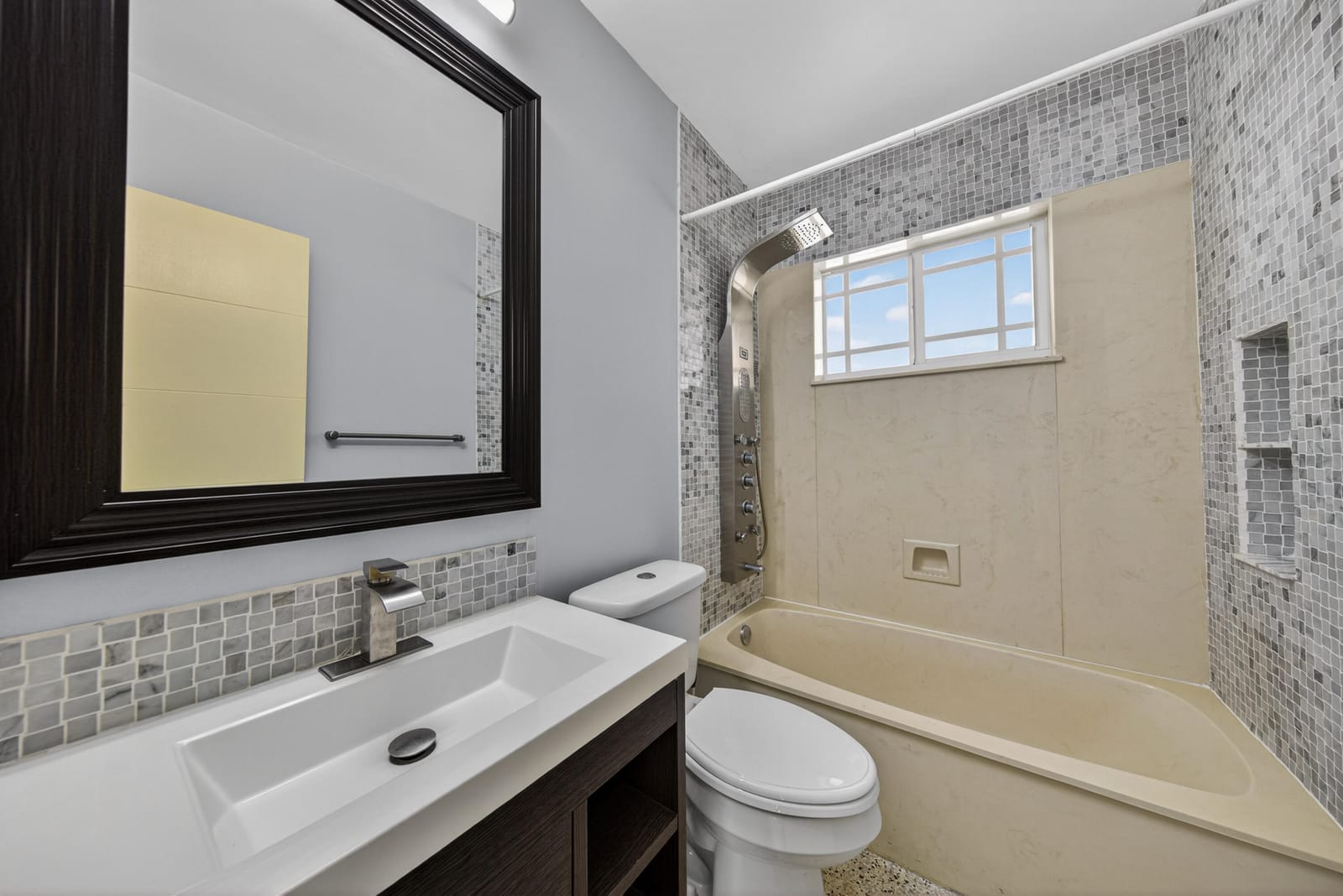 818 NW 28th Court, Wilton Manors, FL 33311 photo 22