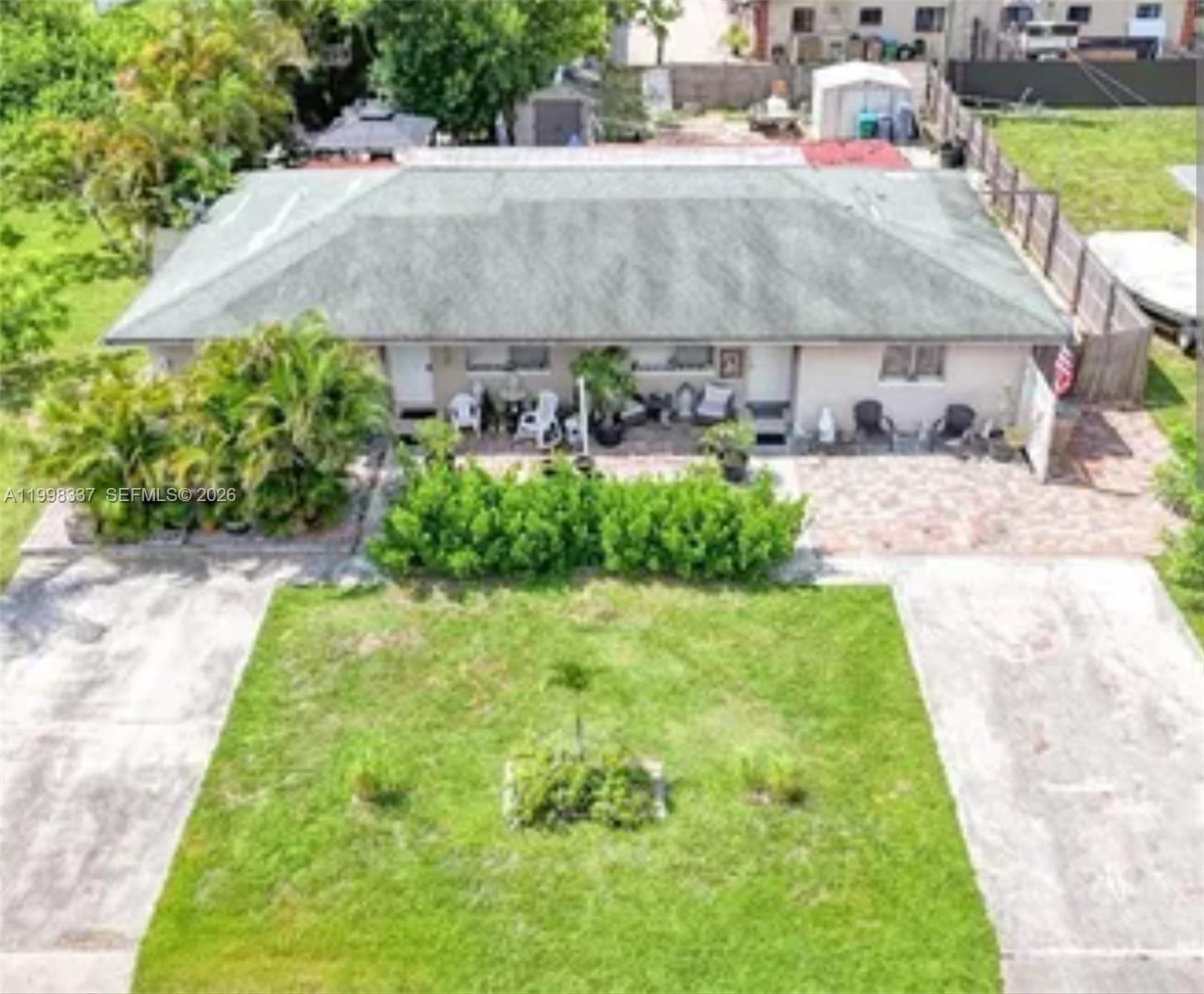 712 SE 8th Street, Cape Coral, FL 33990