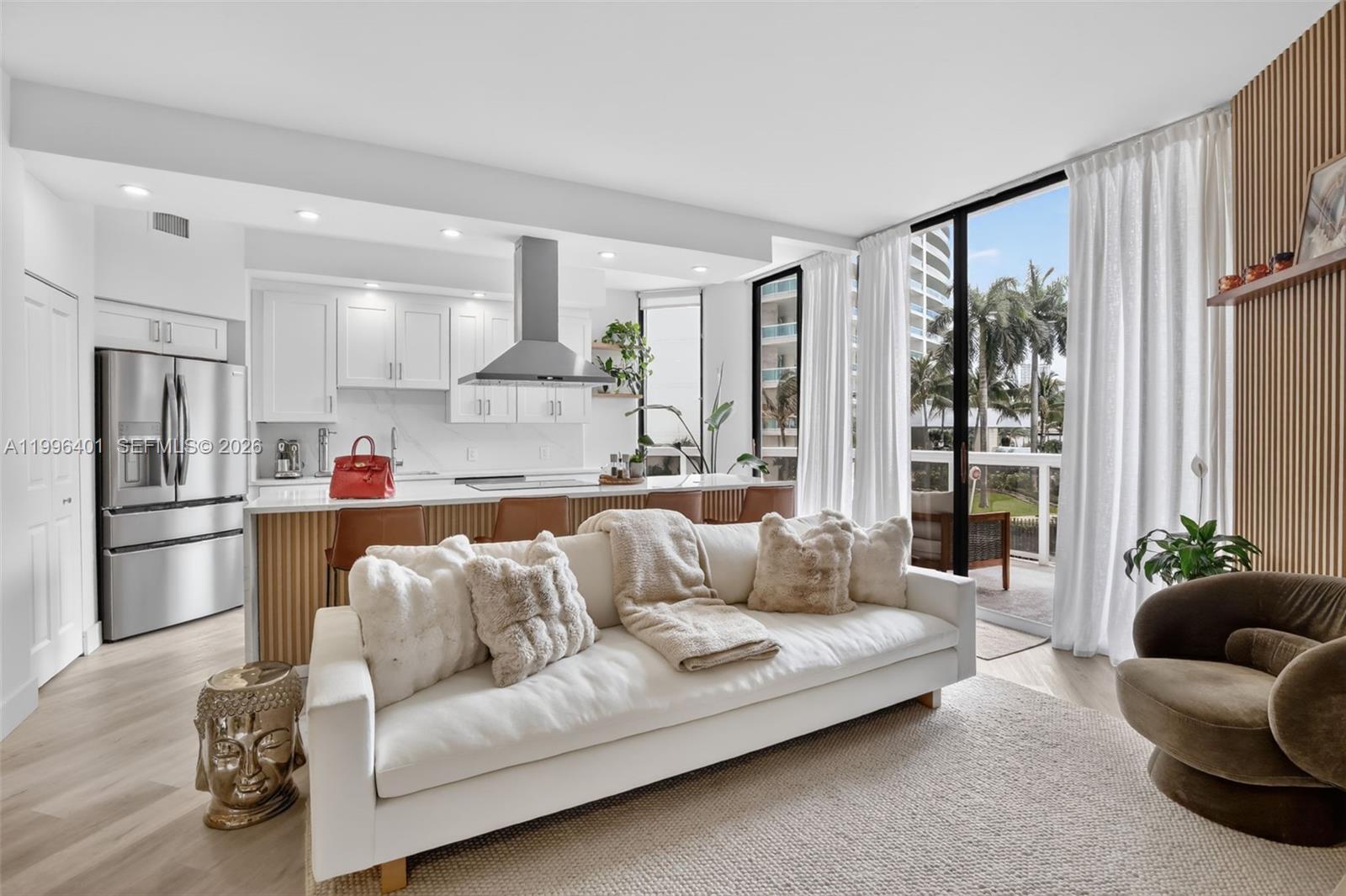 20185 E Country Club Drive 204, Aventura, FL 33180, Aventura