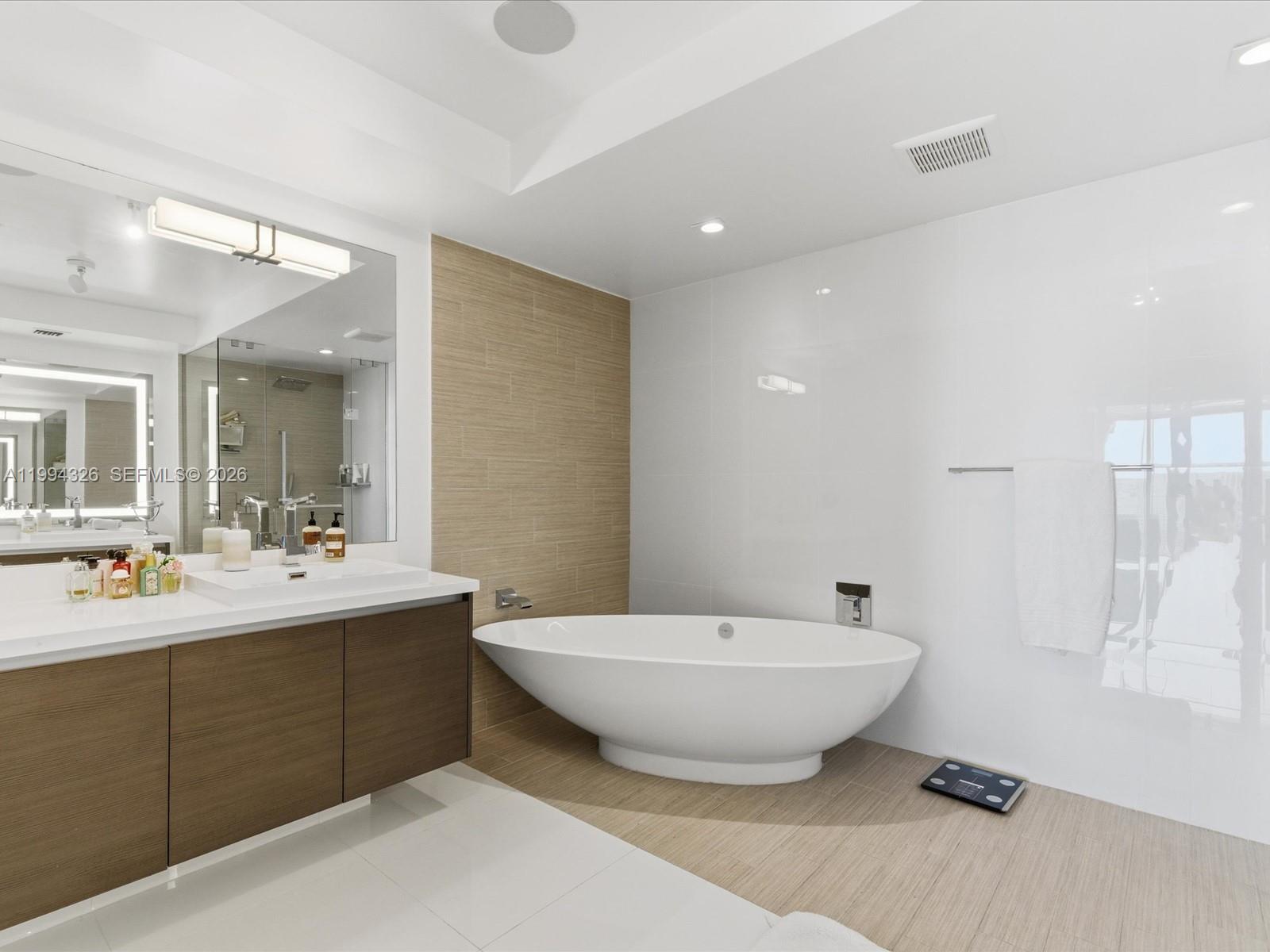 330 Sunny Isles Boulevard 5-1508, Sunny Isles Beach, FL 33160 photo 27