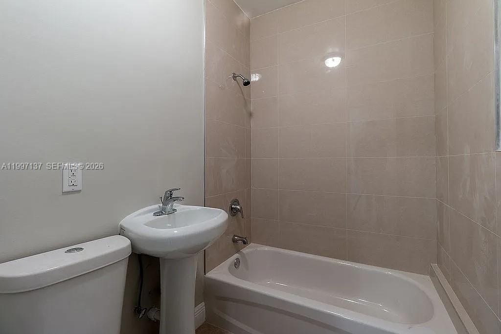 361 NE 57th Street — photo 9