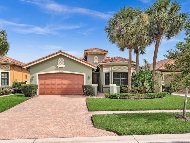 9577 Isles Cay Drive, sold in Tivoli Isles, Delray Beach, FL